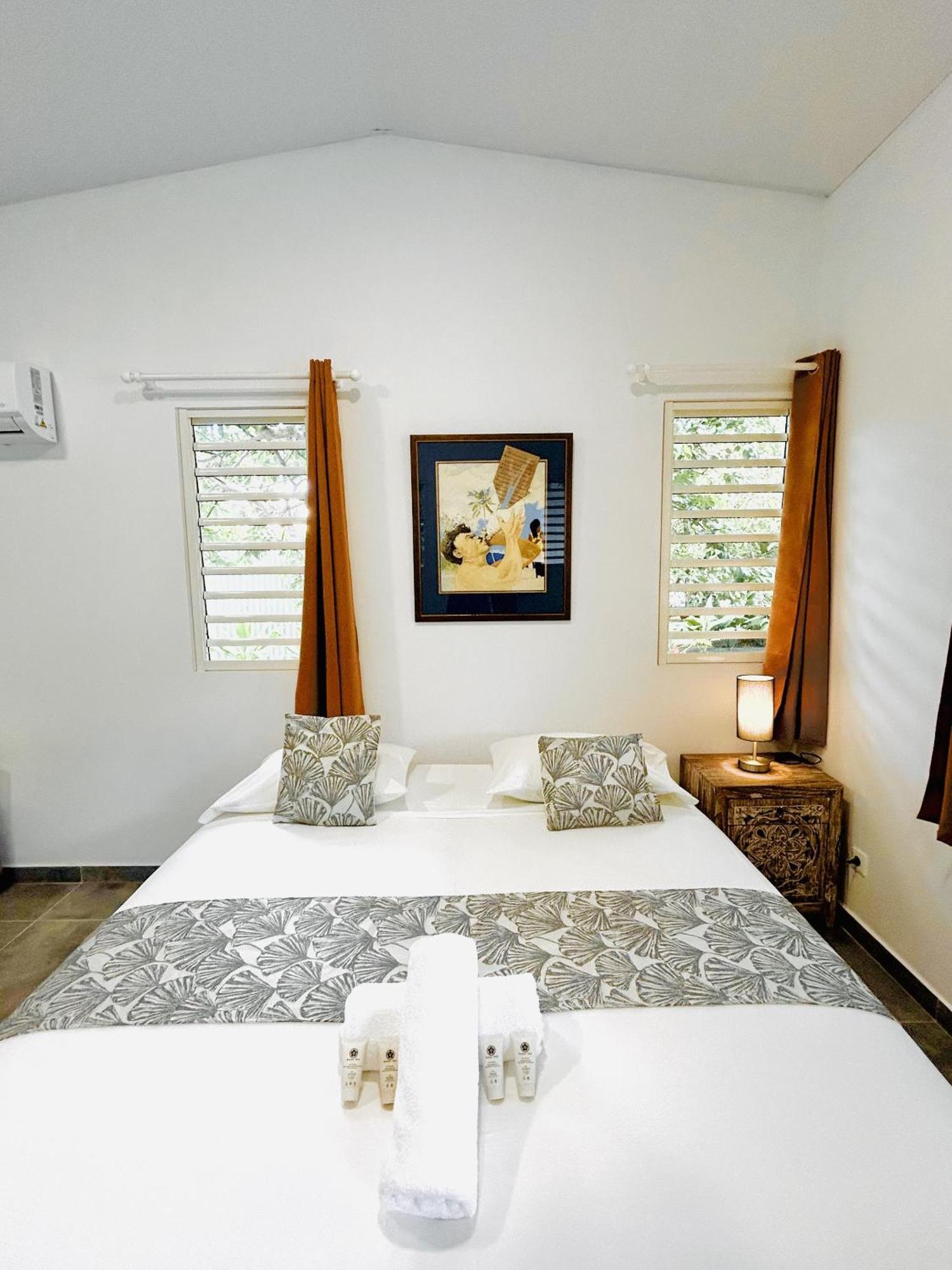 Pare Lodge Tahiti Pirae Номер фото